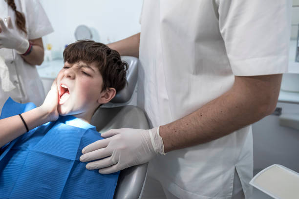 Best Weekend Emergency Dental Services in Fall Creek, WI